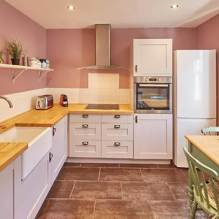 Holiday home Host & - Heather Whitby